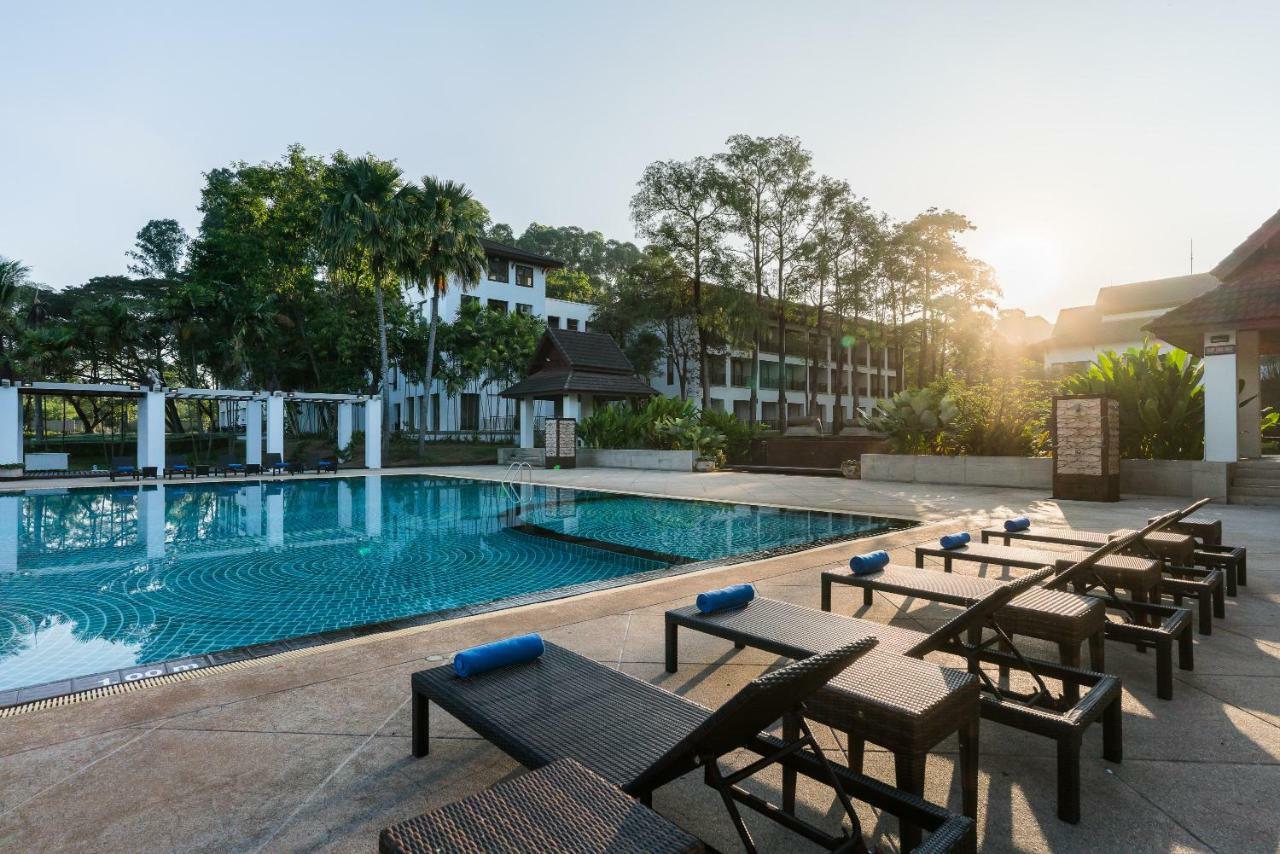 Tawa Ravadee Resort Prachinburi, A Member Of Worldhotels Distinctive Si Maha Phot Екстериор снимка