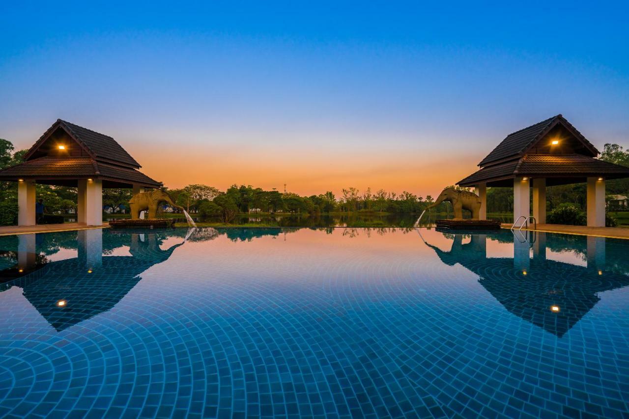 Tawa Ravadee Resort Prachinburi, A Member Of Worldhotels Distinctive Si Maha Phot Екстериор снимка